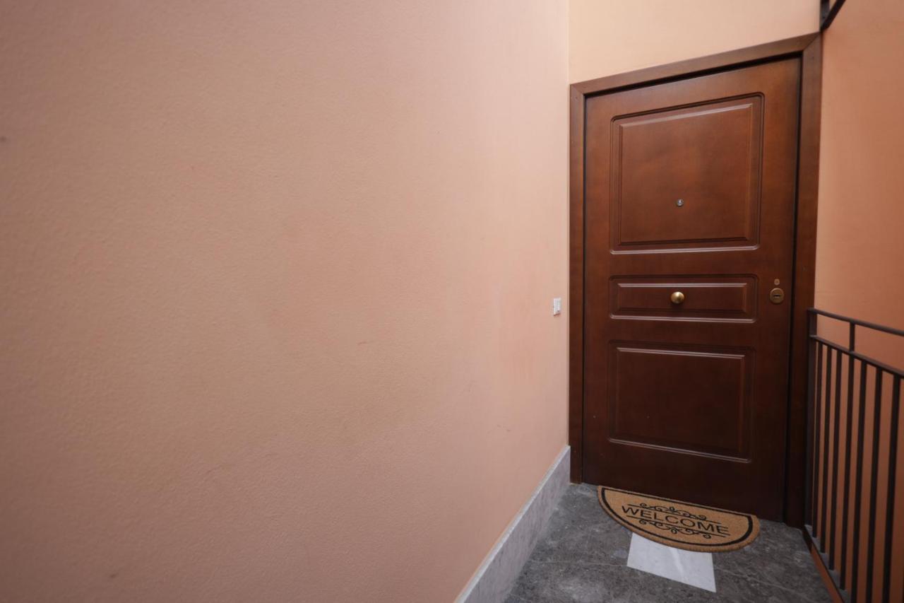 La Casa Di Filippo Apartment Palermo Exterior photo